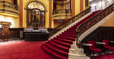 FOYER Theatre Capitole 9599 RET WEB